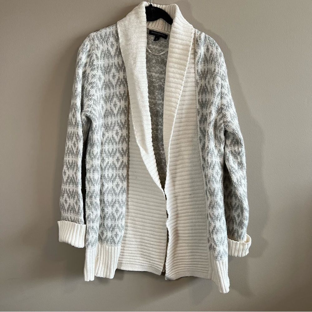 ✨ Banana‎ Republic Women’s White & Gray Cardigan Sweater Wool Blend Medium